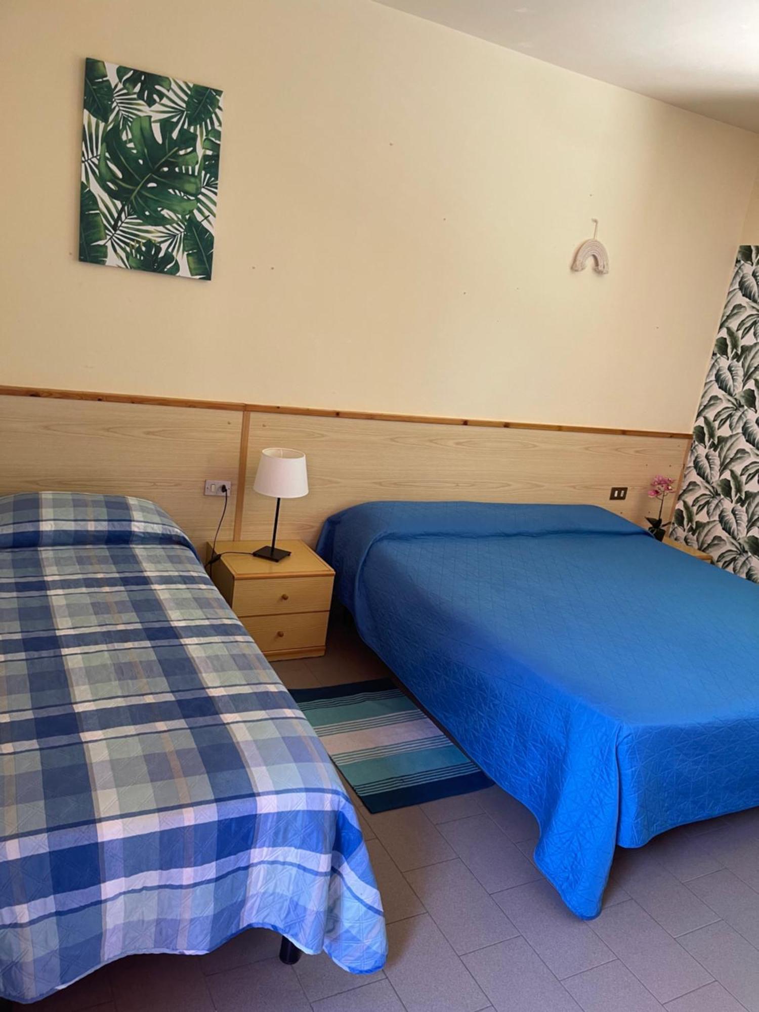 Hotel Lupo Di Mare Марина-ді-Кастаньєто-Кардуччі Екстер'єр фото